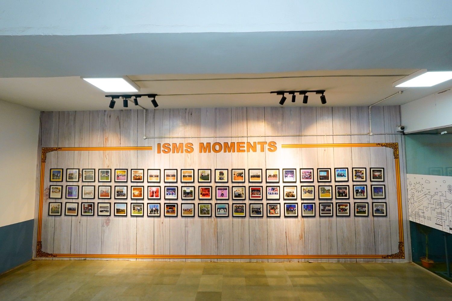 ISMS ( International School of Management studies )